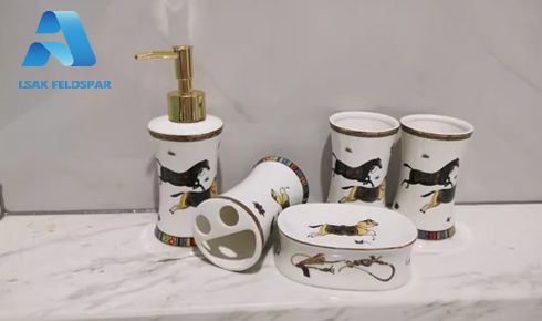 鈉長(zhǎng)石對(duì)陶瓷潔具機(jī)械性能的影響