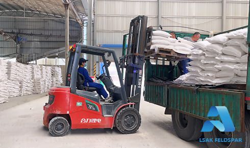 LSAK Feldspar 高質(zhì)量鈉長(zhǎng)石產(chǎn)品，滿足多行業(yè)需求